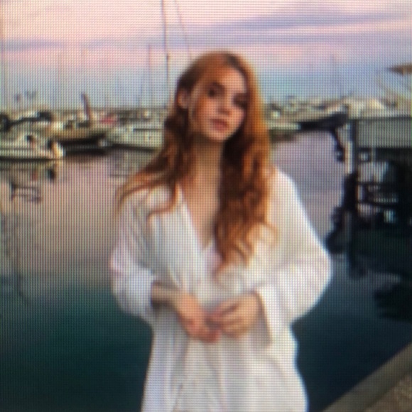 Profile Picture of Clare Duncan (@dxgbcyiif) on Poshmark