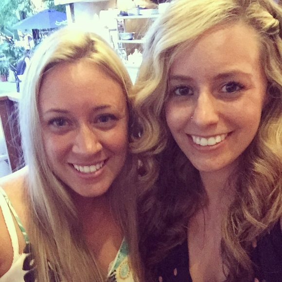 Profile Picture of Kris Condello (@kcondello) on Poshmark