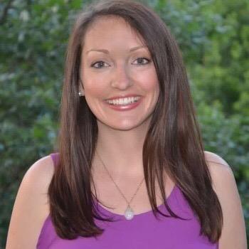 Profile Picture of Julia Wells (@juliawellsness) on Twitter