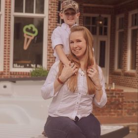 Profile Picture of Heather Johnson (@WayfarerHeather) on Pinterest