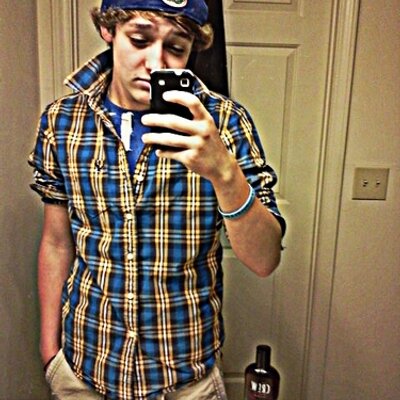 Profile Picture of Colin Wyatt (@colinwyatt23) on Twitter