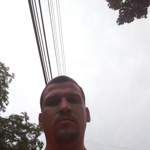 Profile Picture of Jeremy Leach (@leachj126) on Poshmark