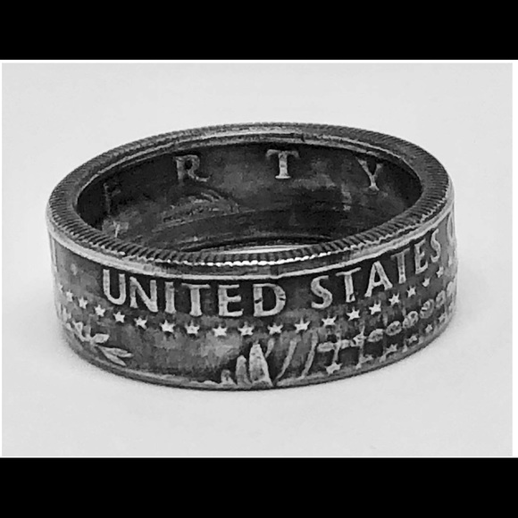 Profile Picture of Jimmy Vallecillo (@jimmycoincraft) on Poshmark