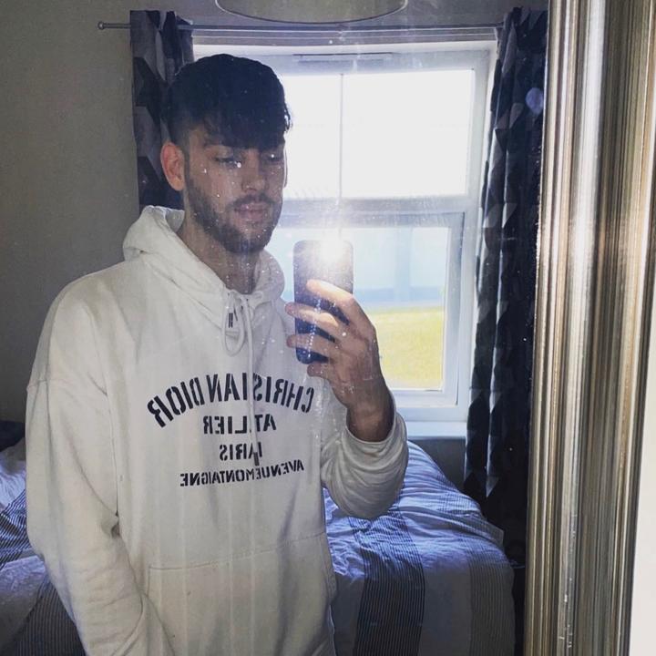 aaronholmesss - Tiktok Profile Picture of aaronholmesss (@aaronholmesss) on Tiktok