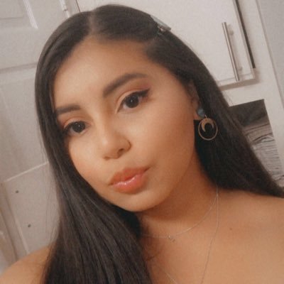 Profile Picture of Natalie Ramirez (@natalie_jes16) on Twitter