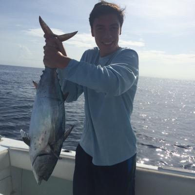 Profile Picture of Nick (@nick__shank) on Twitter