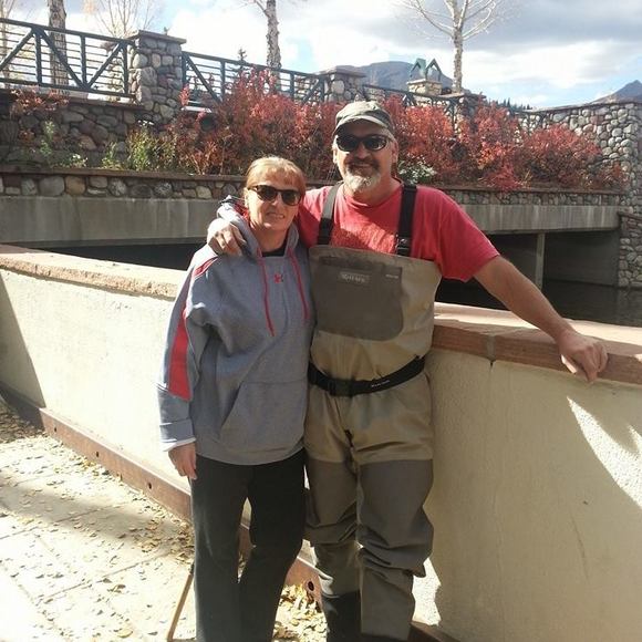 Profile Picture of Shannon Ennenga (@sundaypm) on Poshmark