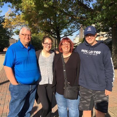 Profile Picture of Jennifer Evans (@JennEvans67) on Twitter