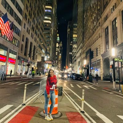 Profile Picture of Laura Centeno (@laurandreina_) on Twitter