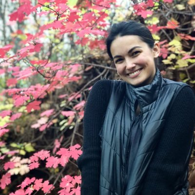 Profile Picture of Katie Snead (@KatieJo_Snead) on Twitter