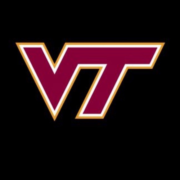 Profile Picture of Andrew Sandeen (@asandeen309) on Poshmark