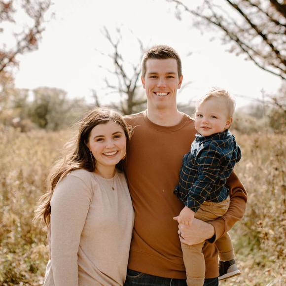 Profile Picture of Nick dani Menninga (@danimenninga) on Poshmark