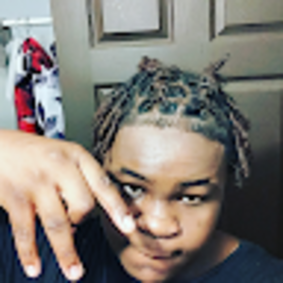 Profile Picture of Ty Matthews (@tymatthews340) on Poshmark