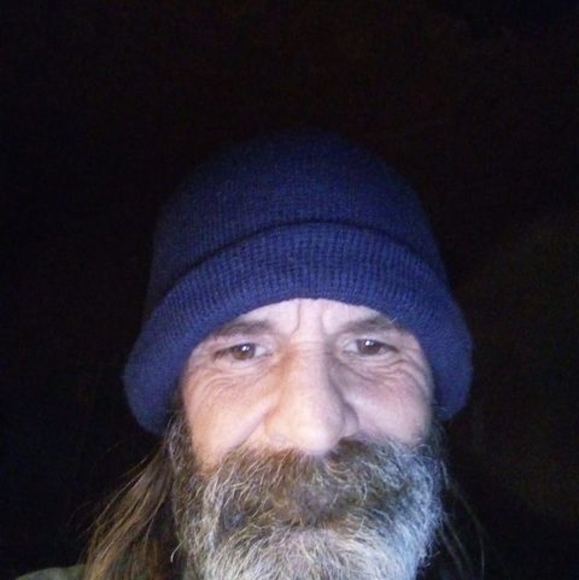 Profile Picture of Brad Gambrell (@bradbah) on Poshmark