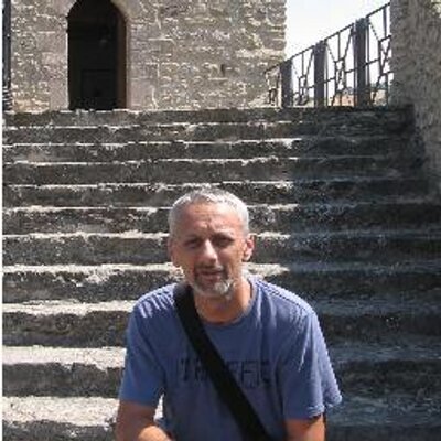 Profile Picture of Artur Wieronski (@wafel44) on Twitter