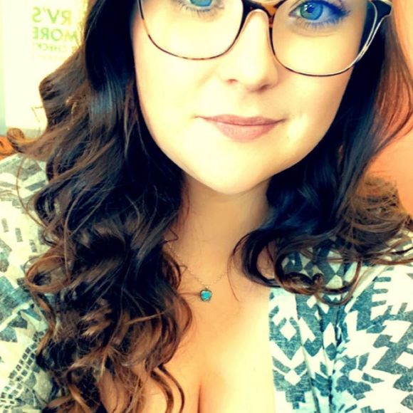 Profile Picture of Brittany Recknagel (@breck00) on Poshmark