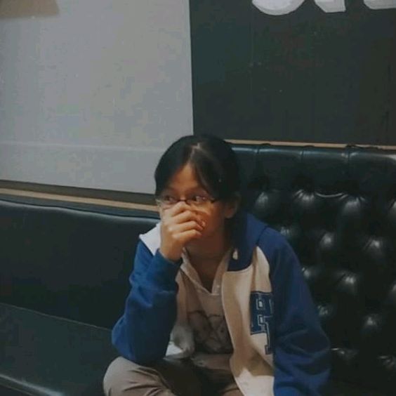 Profile Picture of Hop3 (@rosewink) on Tiktok