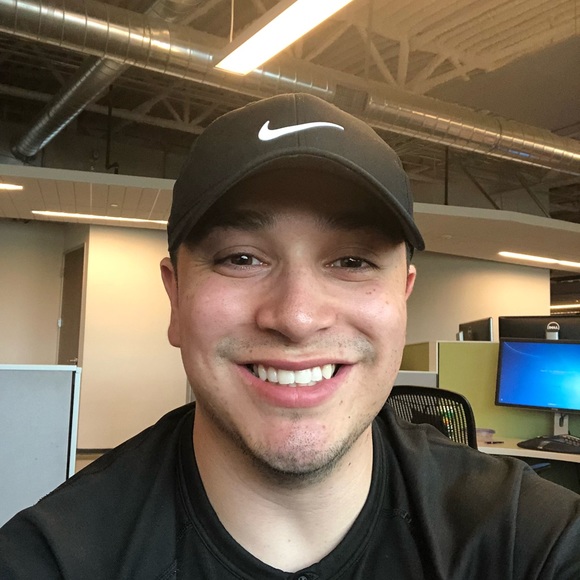 Cesar Peralta - Poshmark Profile Picture of Cesar Peralta (@cesar112690) on Poshmark