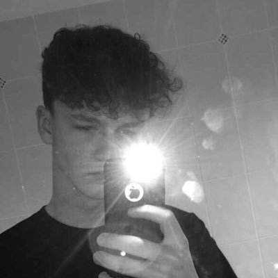 Profile Picture of Tom_ducker (@duckman219) on Twitter