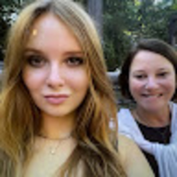 Profile Picture of Hayden Ray (@haydenray876) on Poshmark