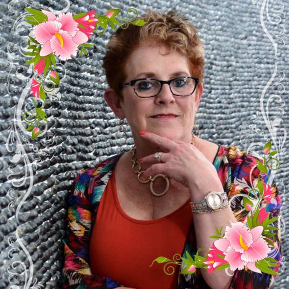 Profile Picture of Rosalynn Handley (@rkhandley123) on Poshmark