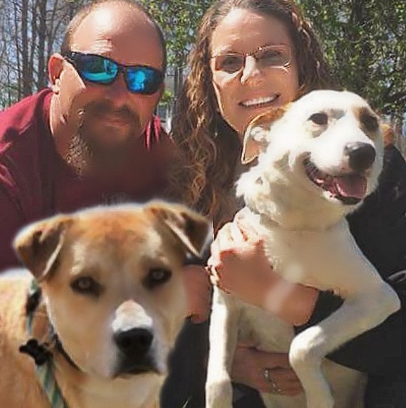 Profile Picture of Emily Wampler (@emwamp17) on Poshmark