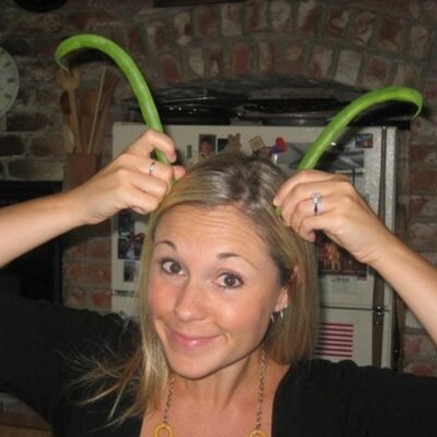 Profile Picture of Leah Barrett (@leahbarrett) on Twitter