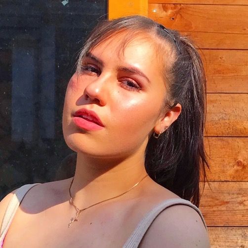 Profile Picture of A N N A (@anna_eng1) on Tiktok