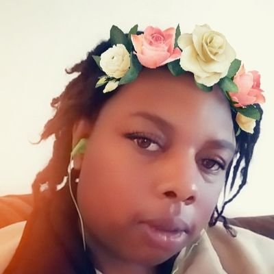 Profile Picture of Shanelle Edwards (@Shanell22741831) on Twitter
