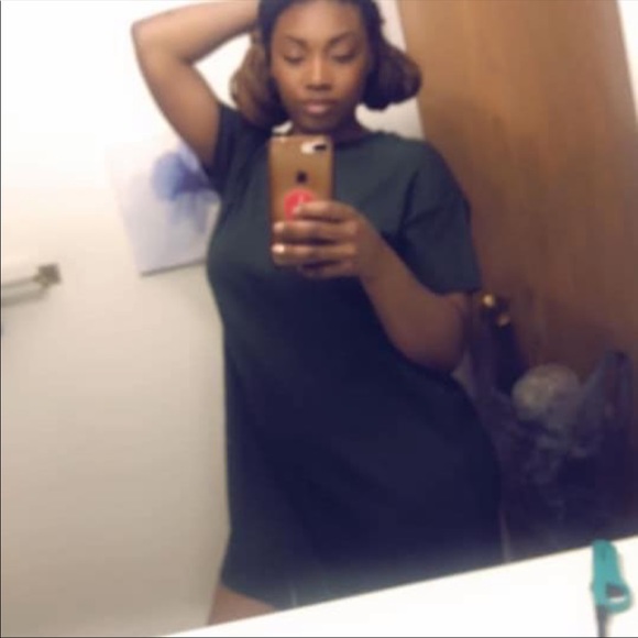Profile Picture of Tanjay Pierce (@jaymonea21) on Poshmark