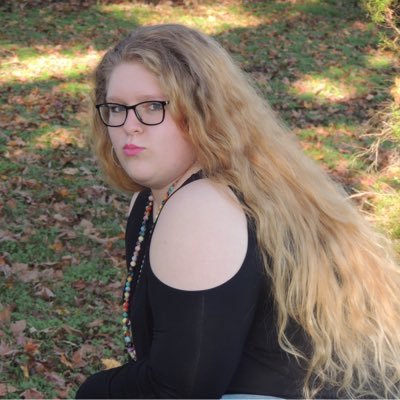 Profile Picture of ♛Queen A♛ (@AbigailJordan47) on Twitter