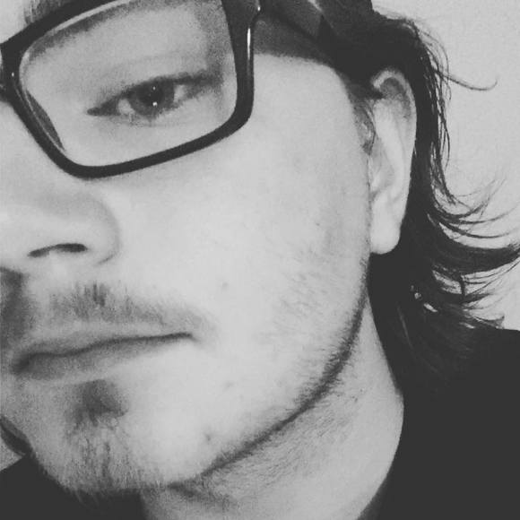 Profile Picture of Kaiden john Farstad (@ktlninjas) on Poshmark
