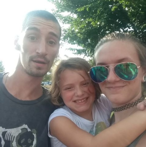 Christine Missimer - Poshmark Profile Picture of Christine Missimer (@fallenskies09) on Poshmark