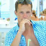 Profile Picture of vitek kara (@vitek_kara) on Instagram