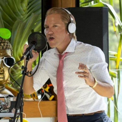 Profile Picture of Tim Benson (@Timmy_B_TV) on Twitter