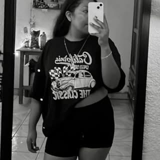 Profile Picture of Itzel Romero (@itzelromero1) on Instagram