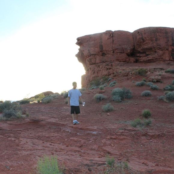 Profile Picture of Kevin Ngo (@ngokevin25) on Poshmark