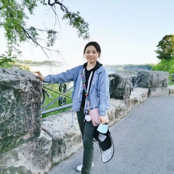Profile Picture of Shu chen Lu (@shuchenlu) on Poshmark