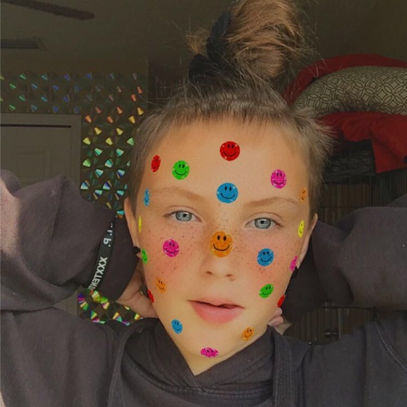 Profile Picture of Jadelyn Brower (@jb07160) on Poshmark
