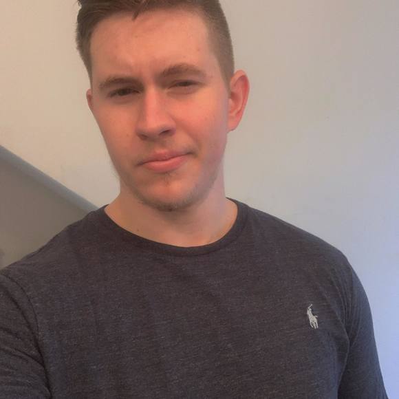 Profile Picture of Derek Brenton (@derekbrenton) on Poshmark
