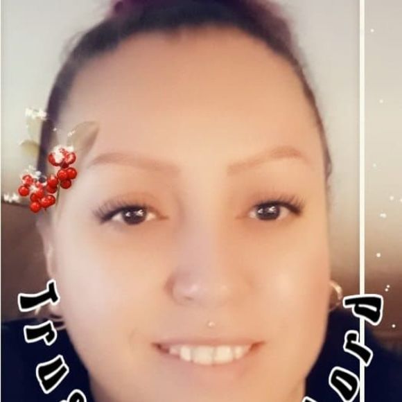 Profile Picture of Jamie Travis (@jamietravis) on Poshmark