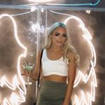 Profile Picture of CHARLOTTE 🌼 (@charlottepearce_) on Instagram