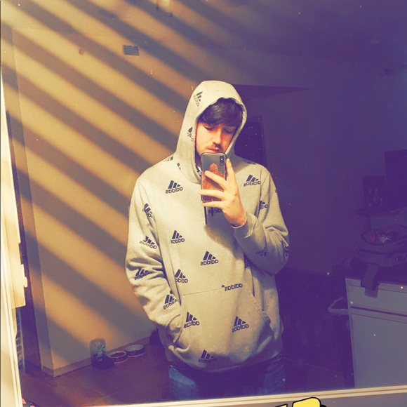Profile Picture of Dalton Lauby (@daltonlauby) on Poshmark