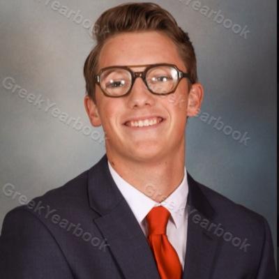 Profile Picture of Cody Schultz (@CodeBenjamens) on Twitter