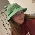 Profile Picture of Julia Kearney 🧷 (@julia._.kearney) on Instagram
