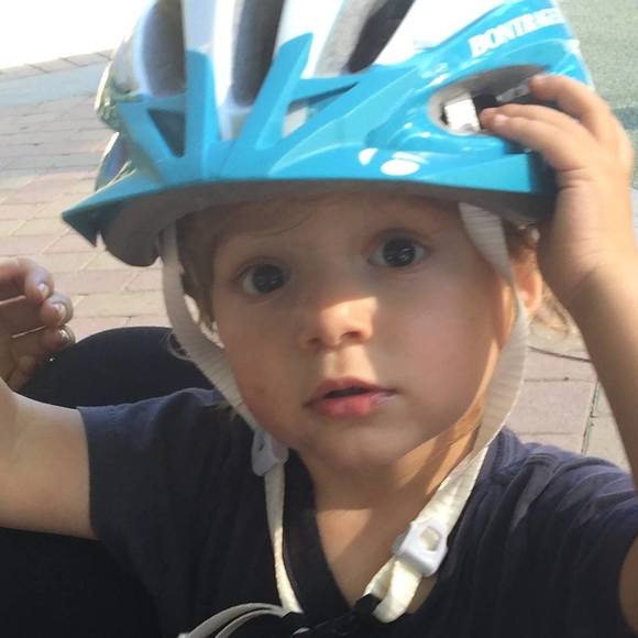 Profile Picture of Yudi Schmukler (@yschmukler) on Poshmark