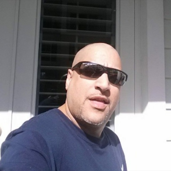 Profile Picture of Javier Acevedo (@jaybanga1970) on Poshmark