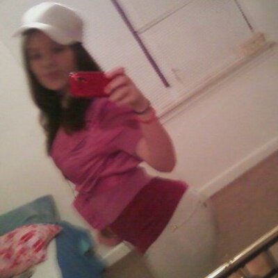 Profile Picture of Sierra Sarmousakis (@Classymamii) on Twitter