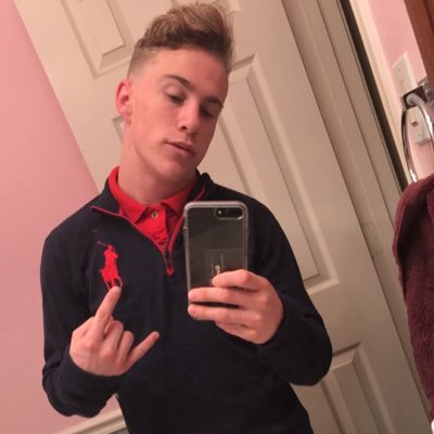 Profile Picture of Blake David Dye (@king_dye99) on Twitter