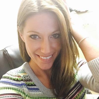 Profile Picture of Leslie Ann (@TowleLeslie) on Twitter